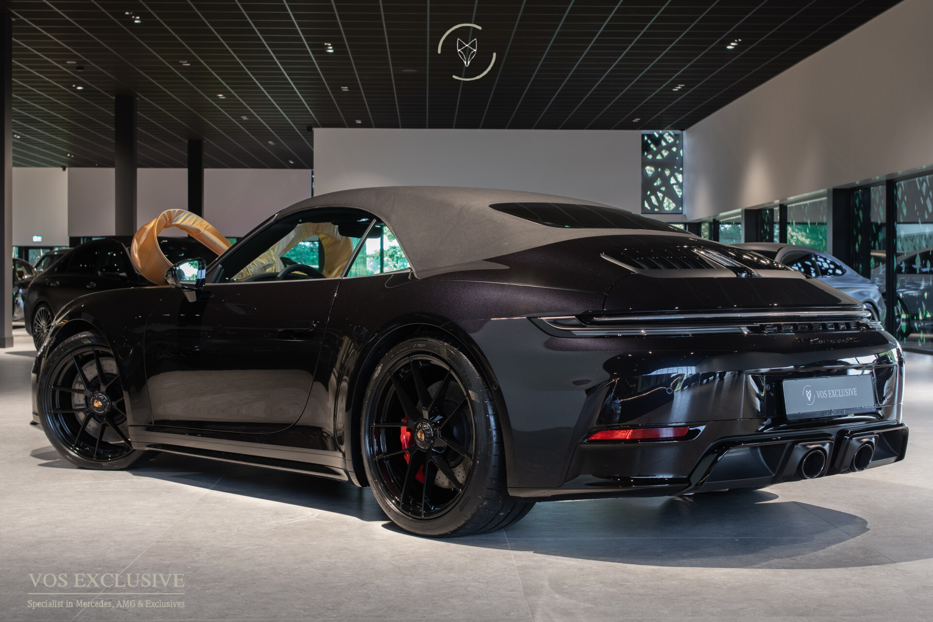 Porsche 911 Cabrio 3.6 T-Hybrid Carrera GTS Exclusive | Bose® | Sport chrono plus | Achterasbesturing | 360° | Keyless | Sportuitlaat | LEDPASM Foto 5