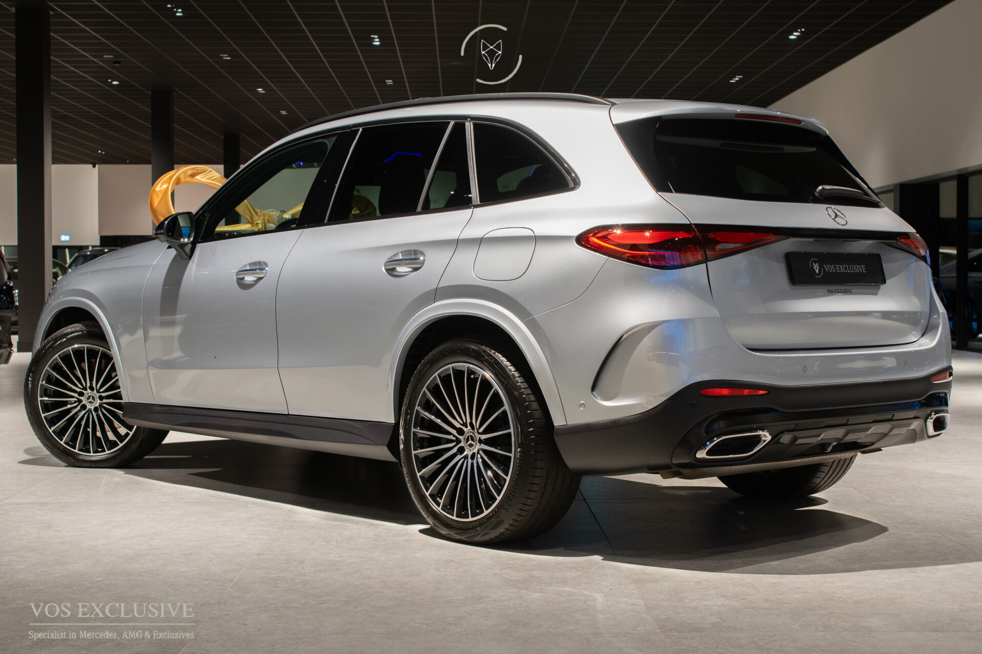 Mercedes-Benz GLC 400e 4M Edition AMG Luchtvering | Achterasbesturing | Rijassistentie Plus | Night | Stoelkoeling | Digital Light | Burmester 3D | Pano | Keyless Foto 2