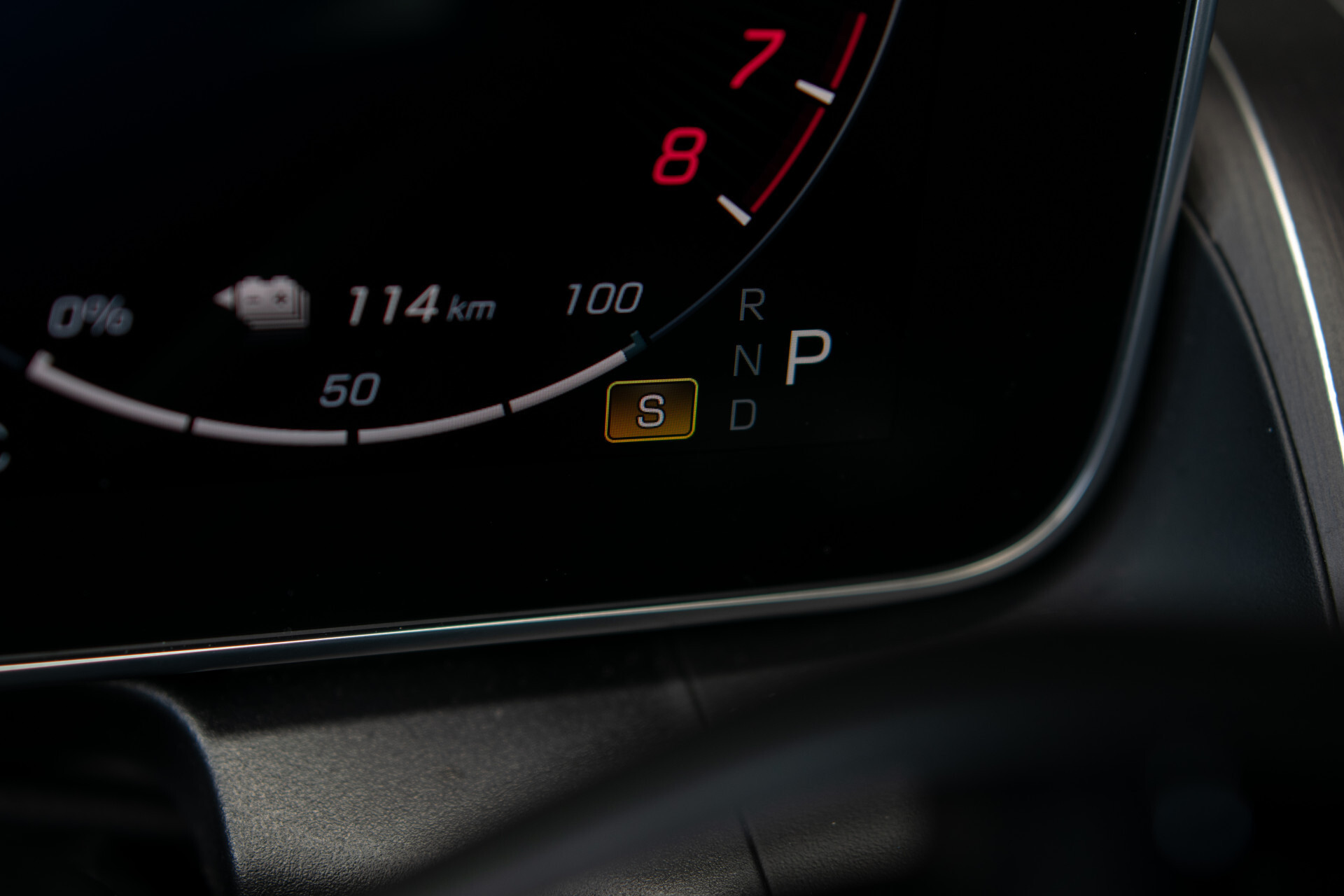 Mercedes-Benz GLC 400e 4M Edition AMG Luchtvering | Achterasbesturing | Rijassistentie Plus | Night | Stoelkoeling | Digital Light | Burmester 3D | Pano | Keyless Foto 26