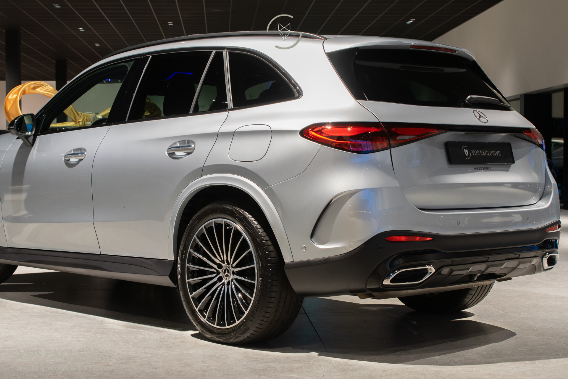 Mercedes-Benz GLC 400e 4M Edition AMG Luchtvering | Achterasbesturing | Rijassistentie Plus | Night | Stoelkoeling | Digital Light | Burmester 3D | Pano | Keyless Foto 4