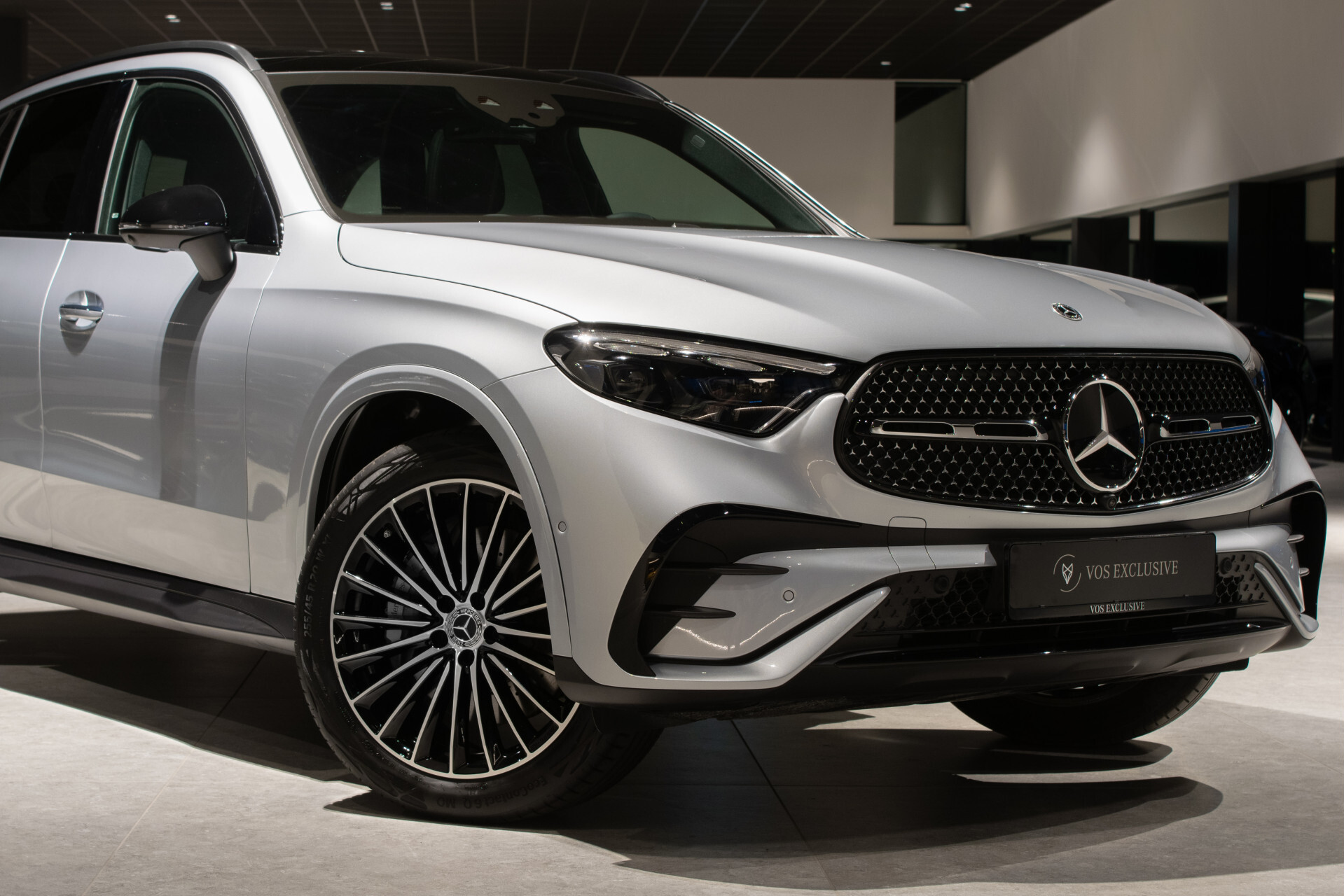Mercedes-Benz GLC 400e 4M Edition AMG Luchtvering | Achterasbesturing | Rijassistentie Plus | Night | Stoelkoeling | Digital Light | Burmester 3D | Pano | Keyless Foto 63