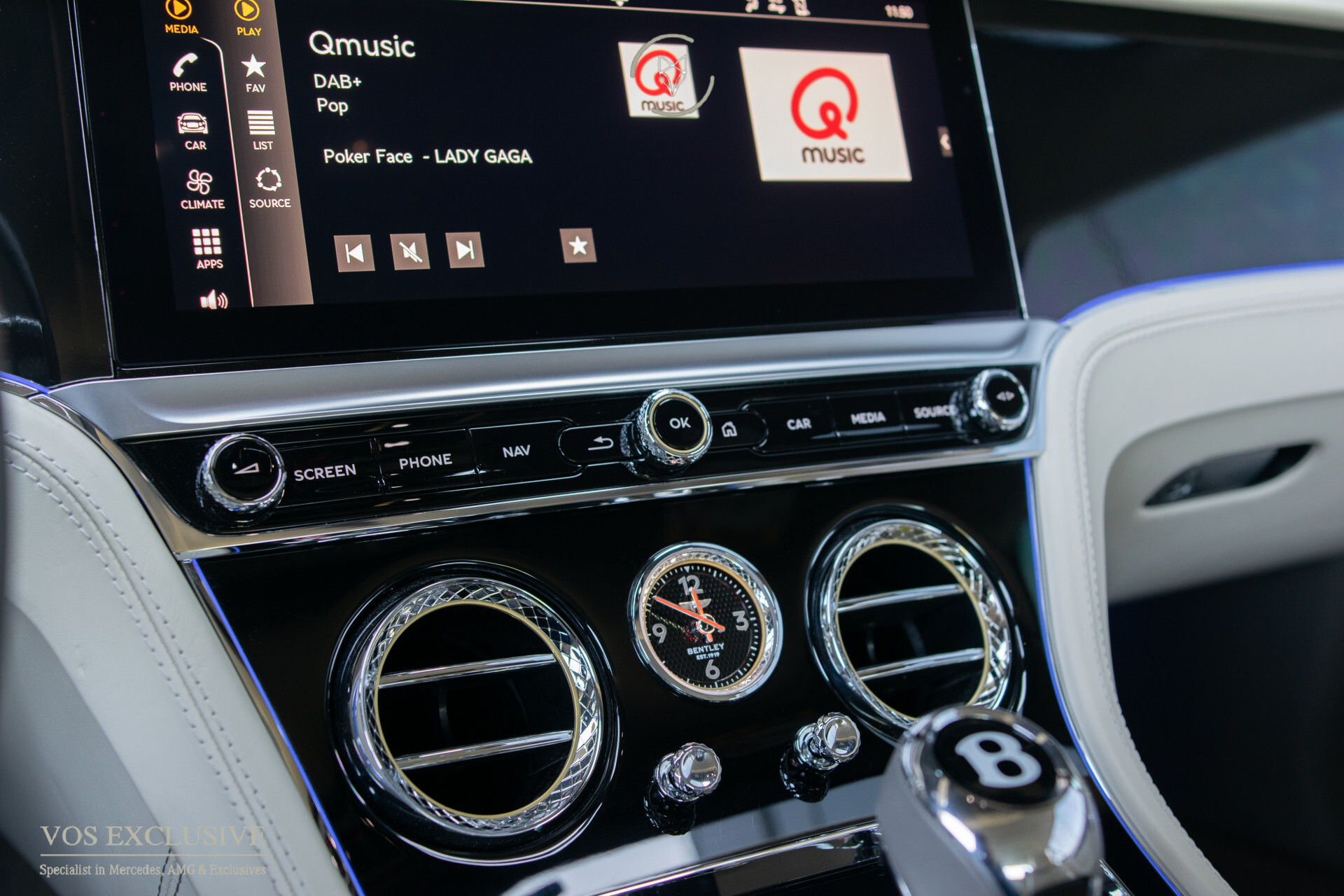 Bentley Continental GTC 4.0 V8 Mulliner | Naim | Touring Specification | Dynamic Ride | Blackline | Softclose | Massage | Keyless | 22'' | ACC | 360° | HUD Foto 26