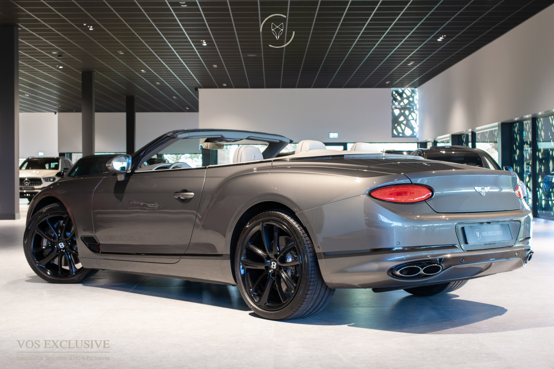 Bentley Continental GTC 4.0 V8 Mulliner | Naim | Touring Specification | Dynamic Ride | Blackline | Softclose | Massage | Keyless | 22'' | ACC | 360° | HUD Foto 3