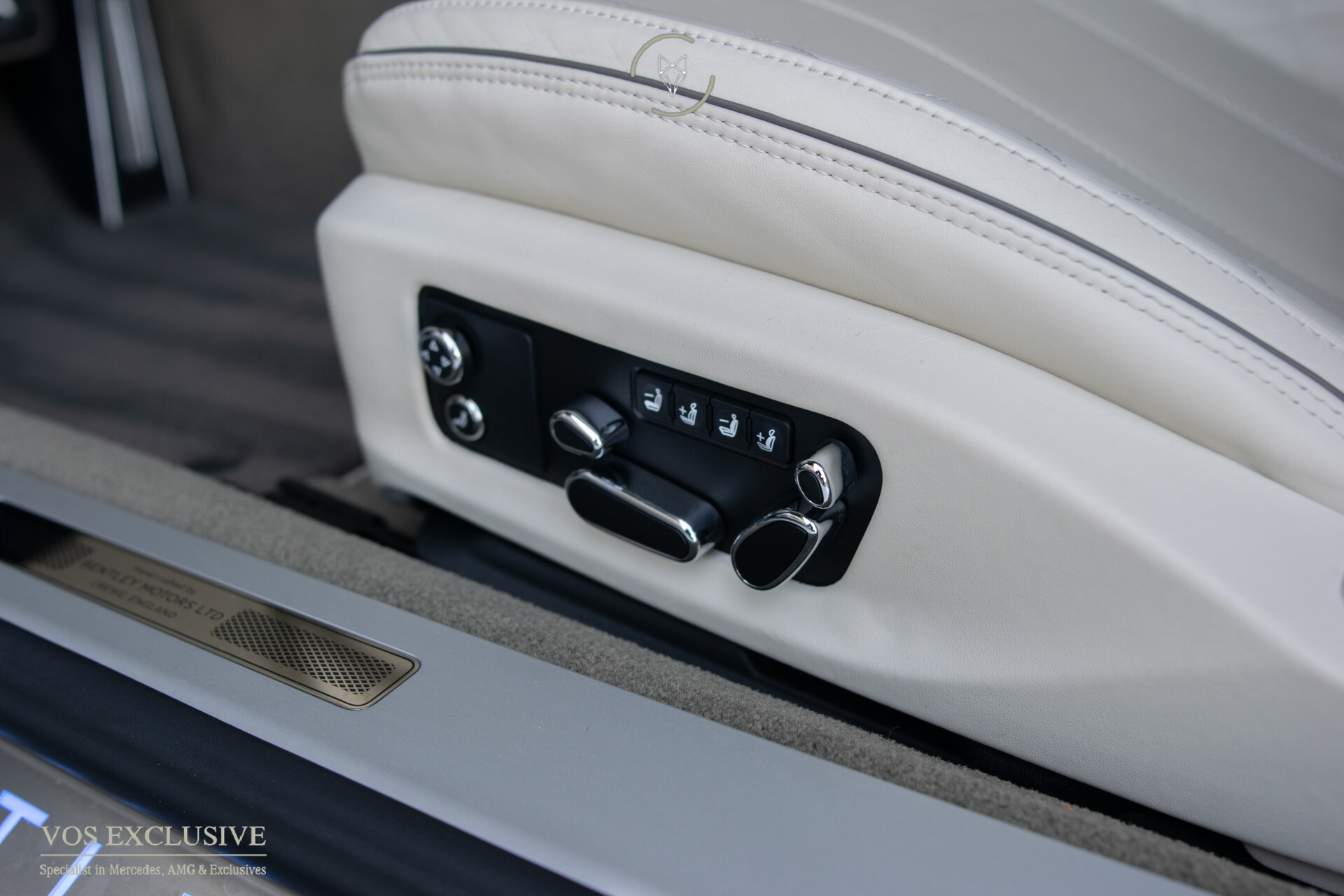 Bentley Continental GTC 4.0 V8 Mulliner | Naim | Touring Specification | Dynamic Ride | Blackline | Softclose | Massage | Keyless | 22'' | ACC | 360° | HUD Foto 35