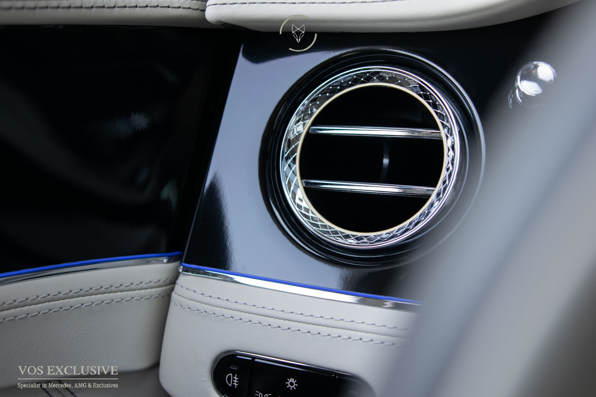 Bentley Continental GTC 4.0 V8 Mulliner | Naim | Touring Specification | Dynamic Ride | Blackline | Softclose | Massage | Keyless | 22'' | ACC | 360° | HUD Foto 36