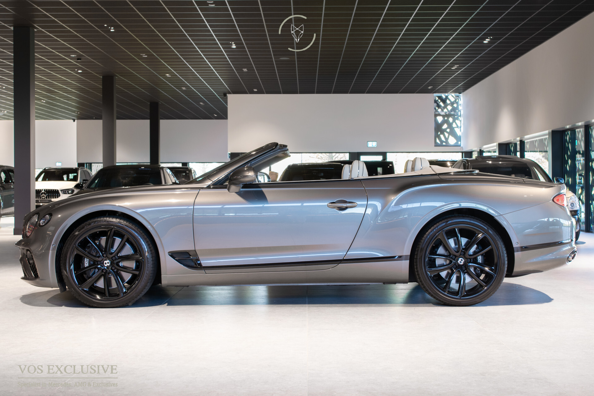 Bentley Continental GTC 4.0 V8 Mulliner | Naim | Touring Specification | Dynamic Ride | Blackline | Softclose | Massage | Keyless | 22'' | ACC | 360° | HUD Foto 8