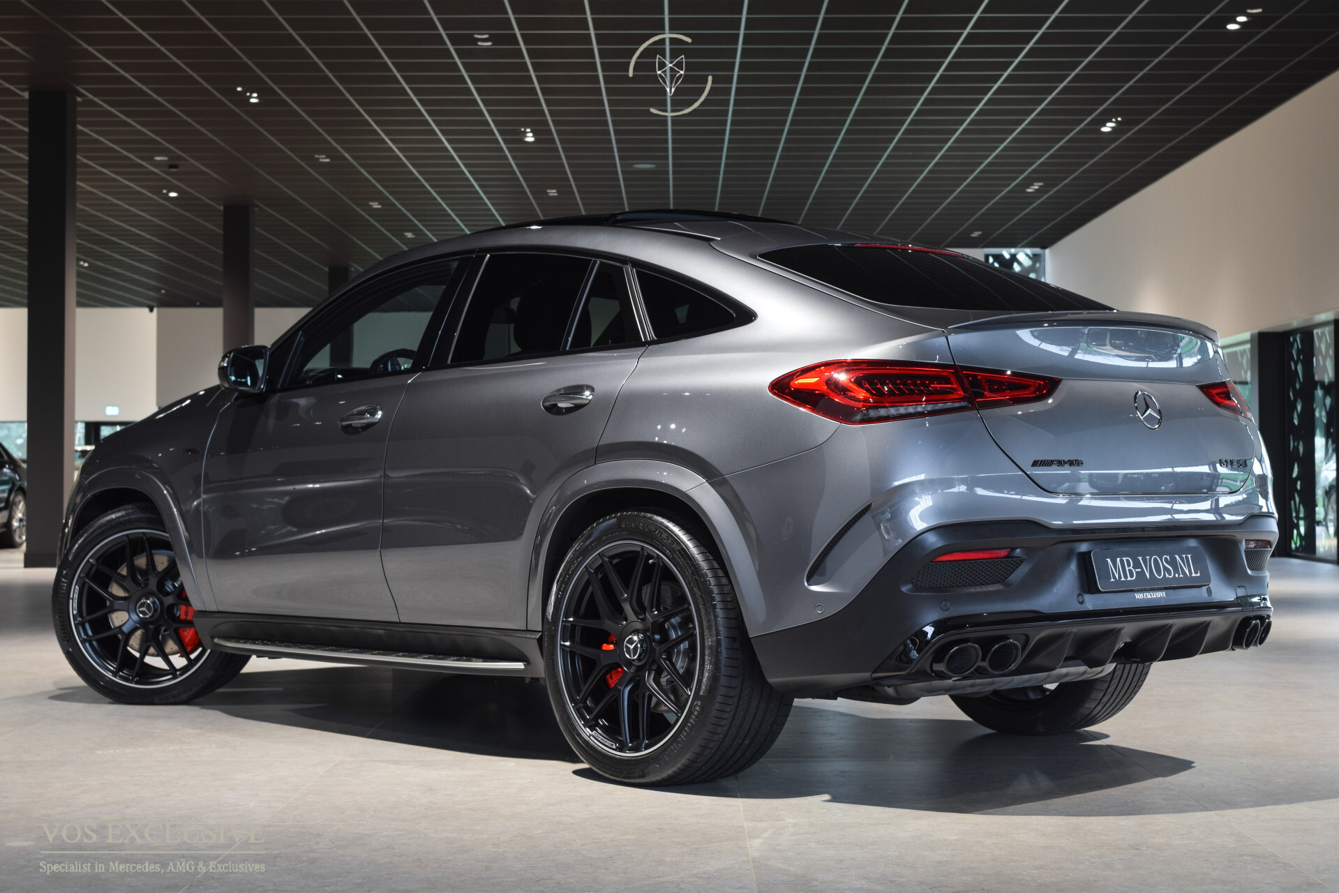 Mercedes-Benz GLE Coupé 53 AMG 4-M Dynamic Plus | Carbon | Nieuwprijs €196053 | Garantie t/m 28-4-2028 Foto 2