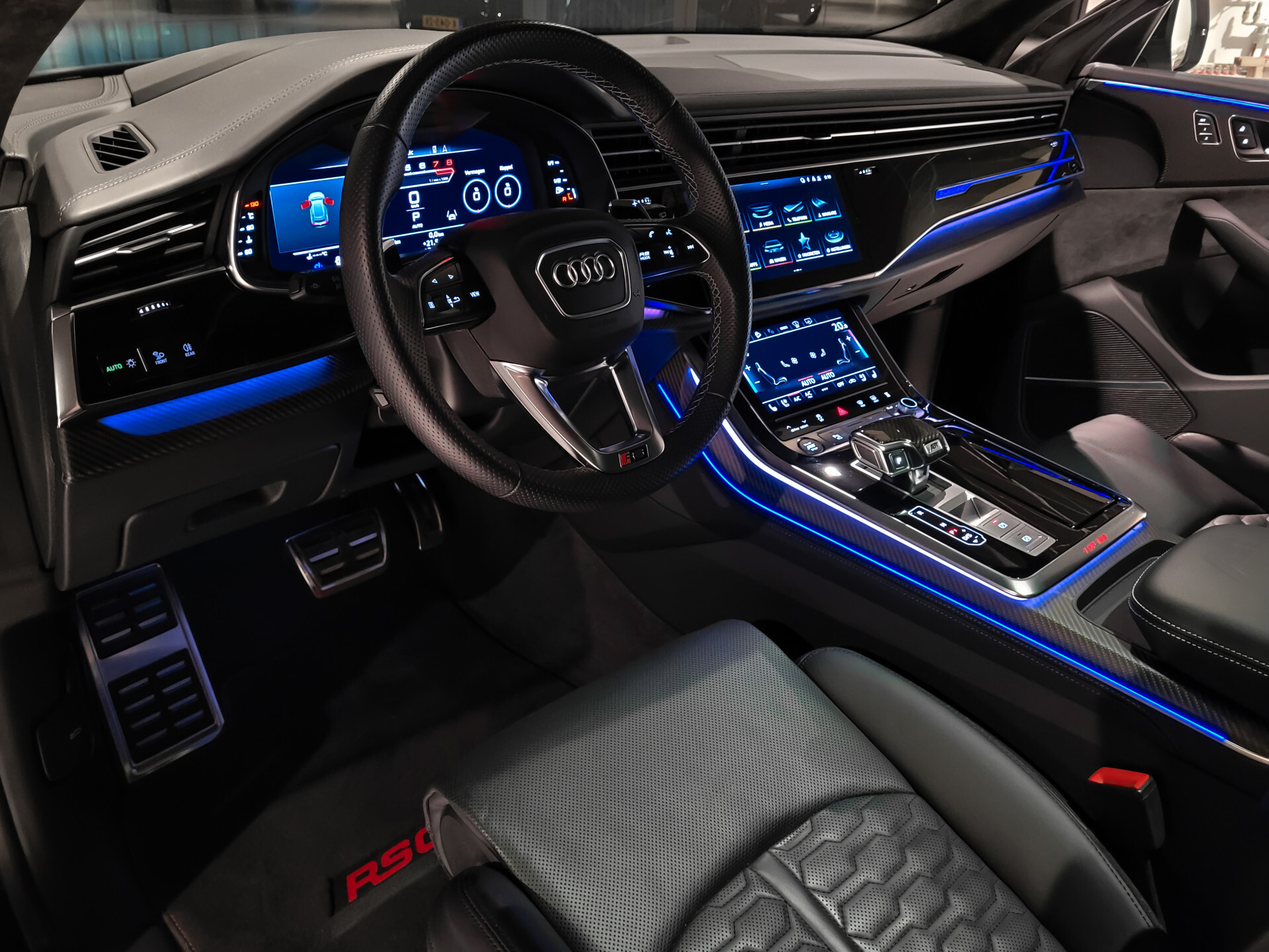 Audi Q8 4.0 TFSI RS Q8 R ABT 1 of 125 740PK | Carbon | FULL OPTIONS Foto 15
