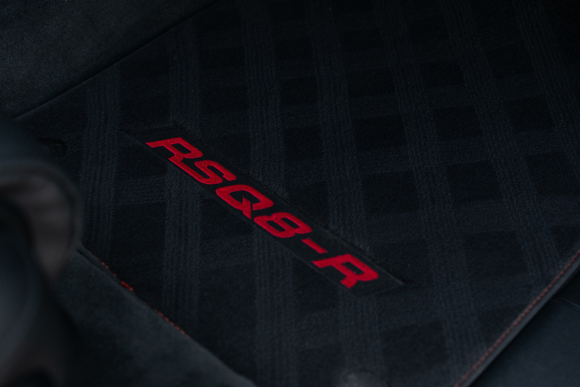 Audi Q8 4.0 TFSI RS Q8 R ABT 1 of 125 740PK | Carbon | FULL OPTIONS Foto 39