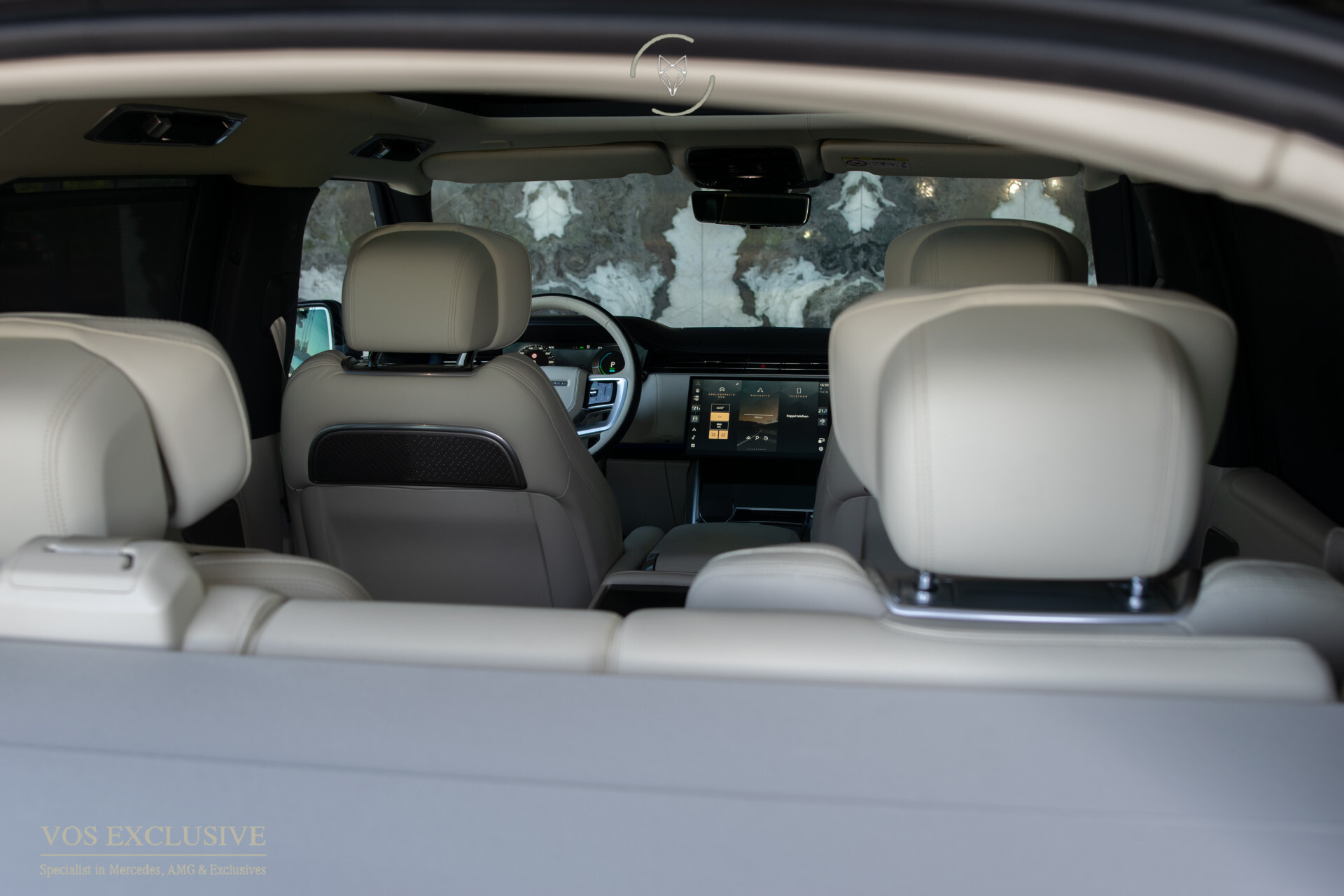 Land Rover Range Rover 3.0 P550e Autobiography PHEV Meridian 3D | Shadow | ACC | Massage | 4x stoelkoeling | HUD | 1e eigenaar | 360° | Garantie t/m 26-09-2029 Foto 32