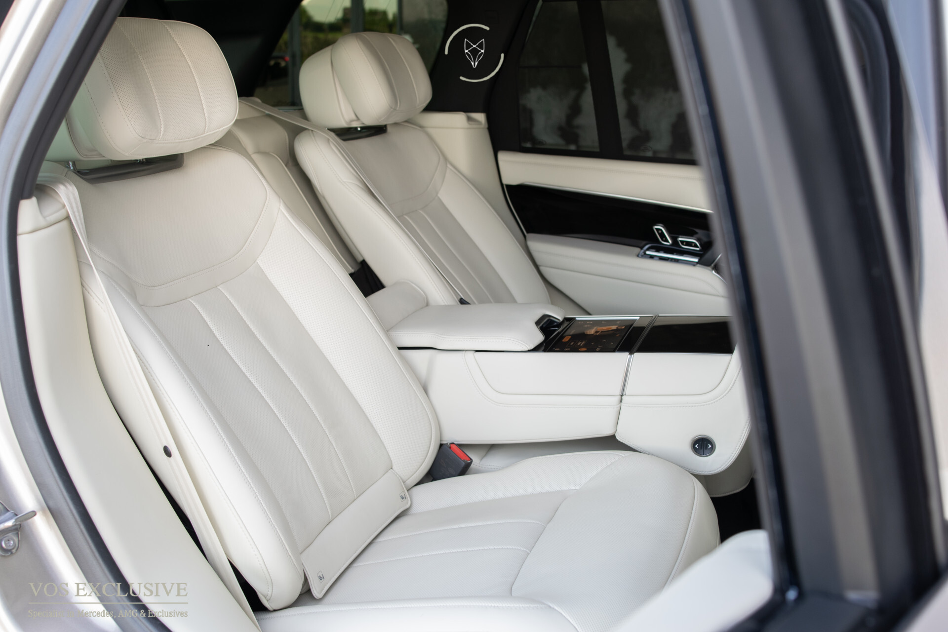 Land Rover Range Rover 3.0 P550e Autobiography PHEV Meridian 3D | Shadow | ACC | Massage | 4x stoelkoeling | HUD | 1e eigenaar | 360° | Garantie t/m 26-09-2029 Foto 8